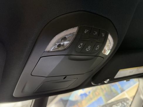 New 2026 Chrysler Pacifica Select w/ S Appearance Package FWD image 24