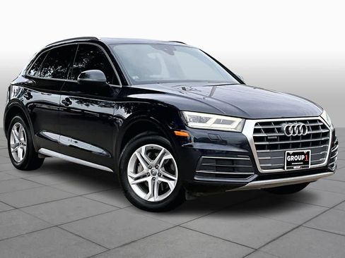 Used 2018 Audi Q5 Premium Plus w/ Premium Plus Package image 2