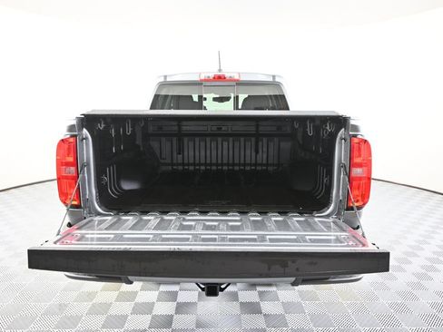 Used 2021 Chevrolet Colorado LT w/ Safety Package image 6