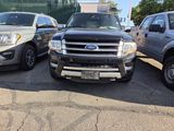 Used 2016 Ford Expedition Platinum image 2