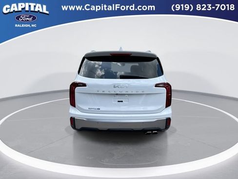 Used 2025 Kia Telluride S FWD image 7
