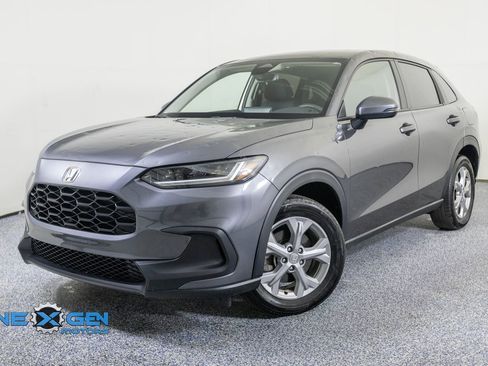 Used 2024 Honda HR-V LX image 3