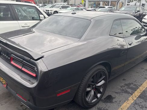 Used 2019 Dodge Challenger GT w/ Performance Handling Group image 9