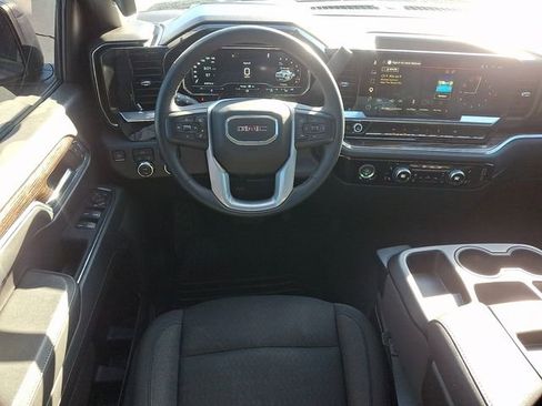 Used 2024 GMC Sierra 1500 Elevation AWD/4WD image 11