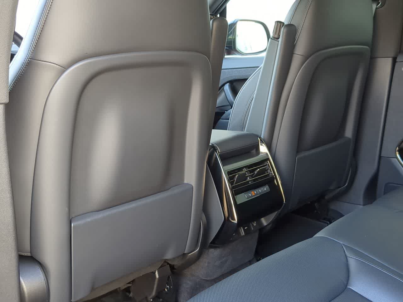 Certified 2025 Land Rover Range Rover Sport SE AWD/4WD image 17