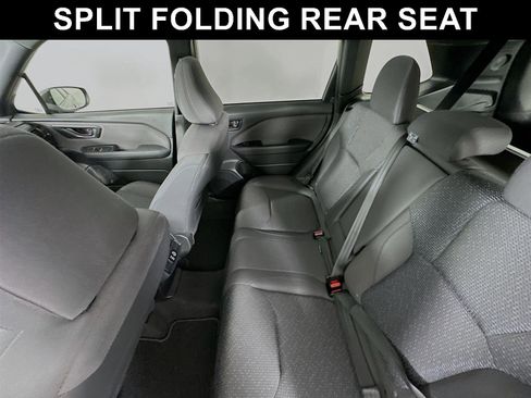 Used 2025 Subaru Forester Premium image 22