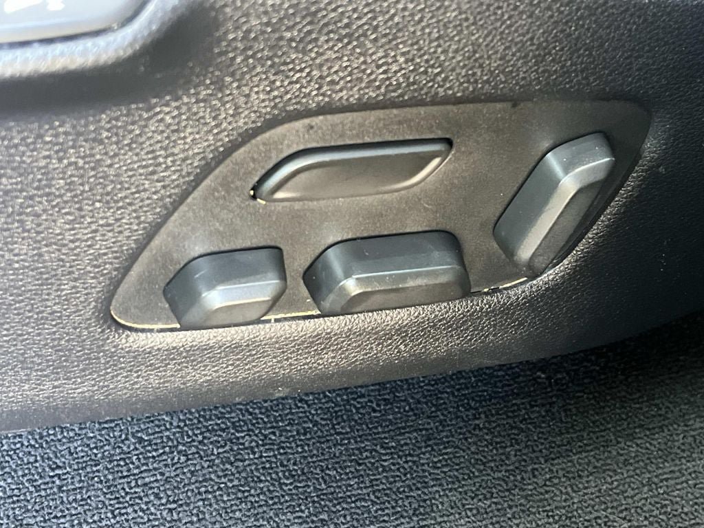 Used 2022 Kia Carnival SX Prestige FWD image 32