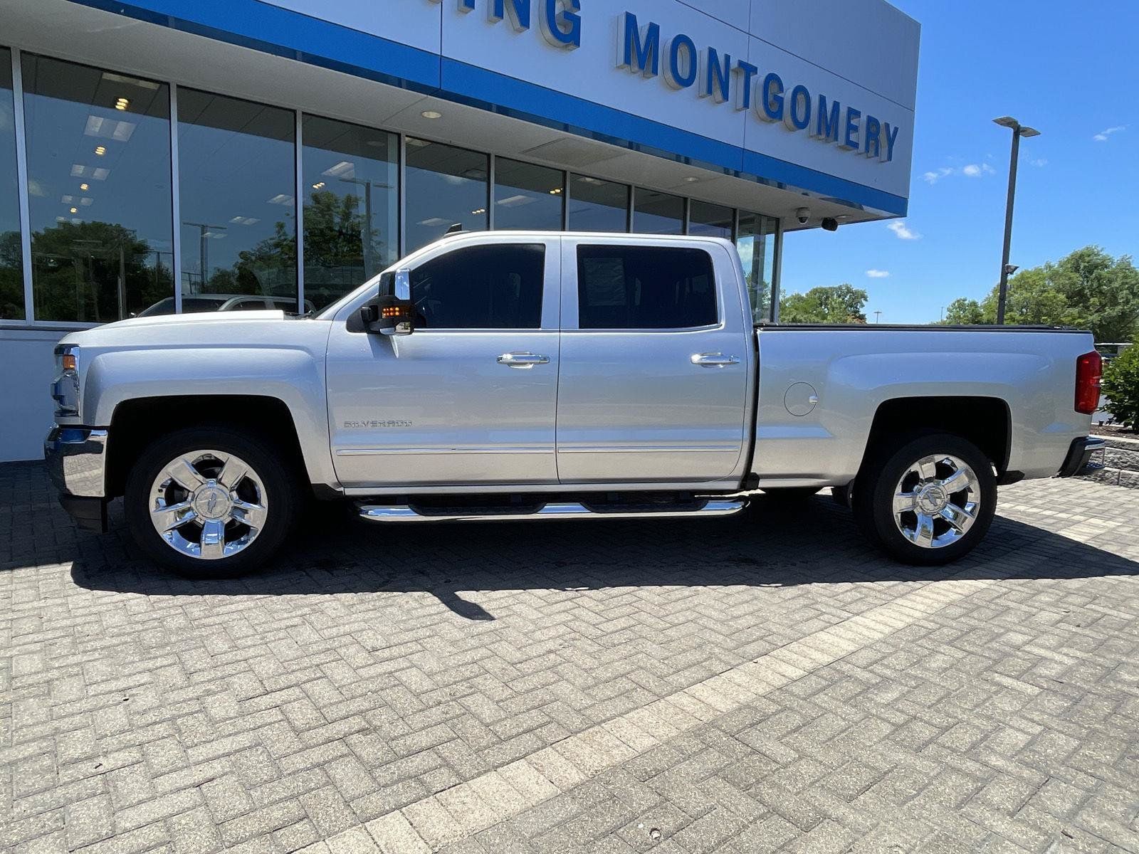 Used 2018 Chevrolet Silverado 1500 LTZ w/ Max Trailering Package AWD/4WD image 2