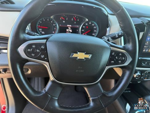 Used 2023 Chevrolet Traverse LT FWD image 25