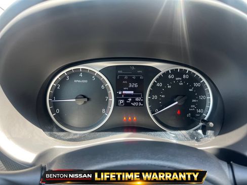 Certified 2025 Nissan Kicks Play S FWD image 13