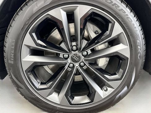 Used 2026 Audi Q7 3.0T Premium Plus AWD/4WD image 28