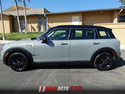 Used 2017 MINI Cooper Clubman FWD image 14