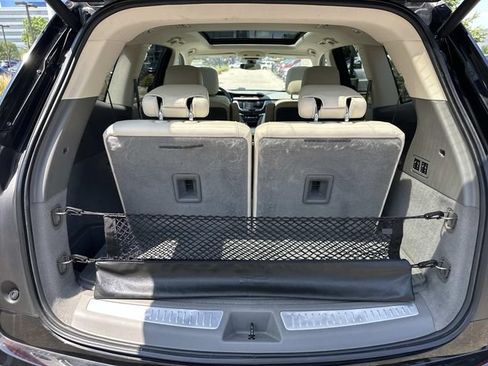 Used 2020 Cadillac XT6 Premium Luxury AWD/4WD image 9
