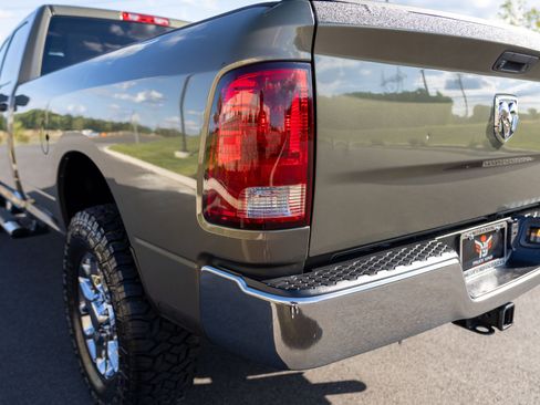 Used 2013 RAM 2500 Tradesman w/ Chrome Appearance Group AWD/4WD image 33