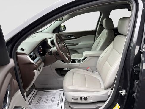 Used 2020 GMC Acadia SLT AWD/4WD image 12