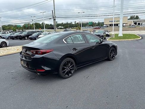Used 2024 MAZDA MAZDA3 s FWD image 9