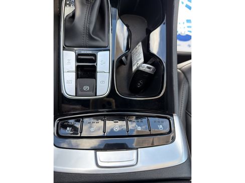 Used 2023 Hyundai Santa Cruz Limited AWD/4WD image 17