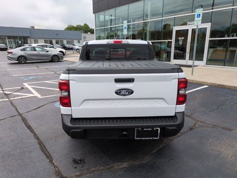 Used 2025 Ford Maverick Lariat AWD/4WD image 6