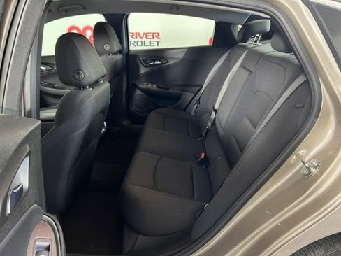 Used 2023 Chevrolet Malibu LT image 23