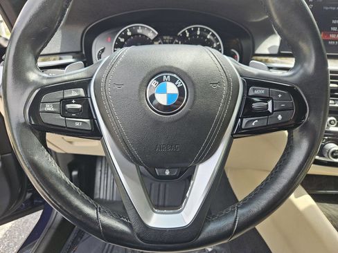 Used 2018 BMW 530i RWD image 25