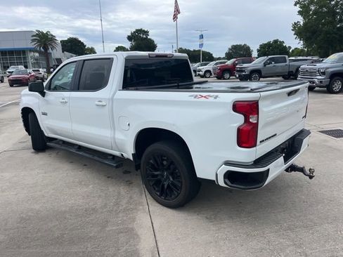 Used 2021 Chevrolet Silverado 1500 RST AWD/4WD image 4