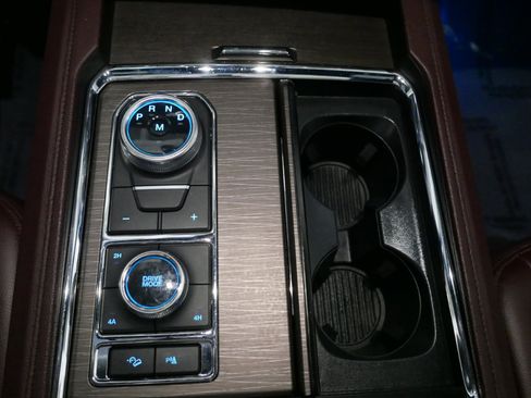 Used 2024 Ford Expedition Max Limited image 15