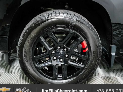 Used 2023 Chevrolet Silverado 1500 RST w/ Redline Edition AWD/4WD image 37