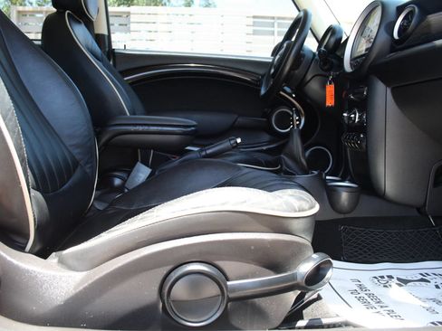 Used 2011 MINI Cooper S FWD image 9