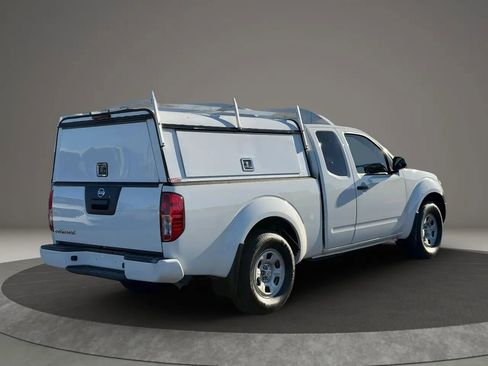 Used 2020 Nissan Frontier S image 6