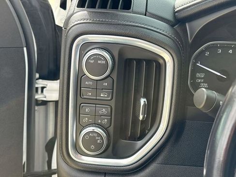 Used 2021 GMC Sierra 1500 Elevation image 27