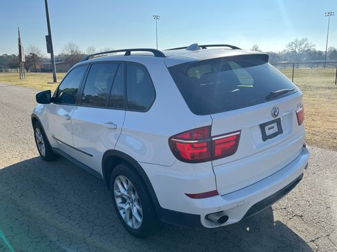 Used 2011 BMW X5 xDrive35i image 8