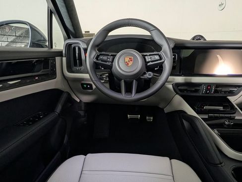 New 2026 Porsche Cayenne GTS AWD/4WD image 21