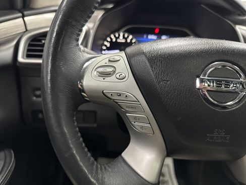 Used 2018 Nissan Murano AWD image 11
