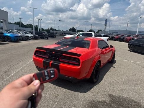 Used 2022 Dodge Challenger SRT Hellcat RWD image 6