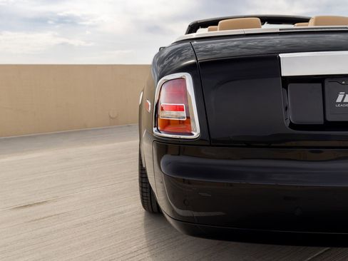 Used 2009 Rolls-Royce Phantom Drophead Coupe RWD image 55