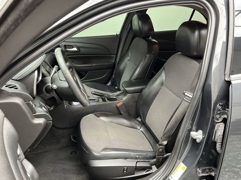 Used 2014 Chevrolet Malibu LT FWD image 8