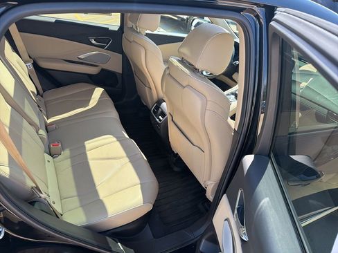 Used 2023 Acura RDX AWD w/ Advance Package image 18