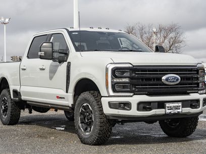 New 2026 Ford F250 Platinum w/ Tremor Off-Road Package