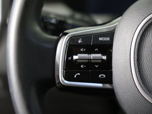 Used 2023 Kia Sorento SX image 15