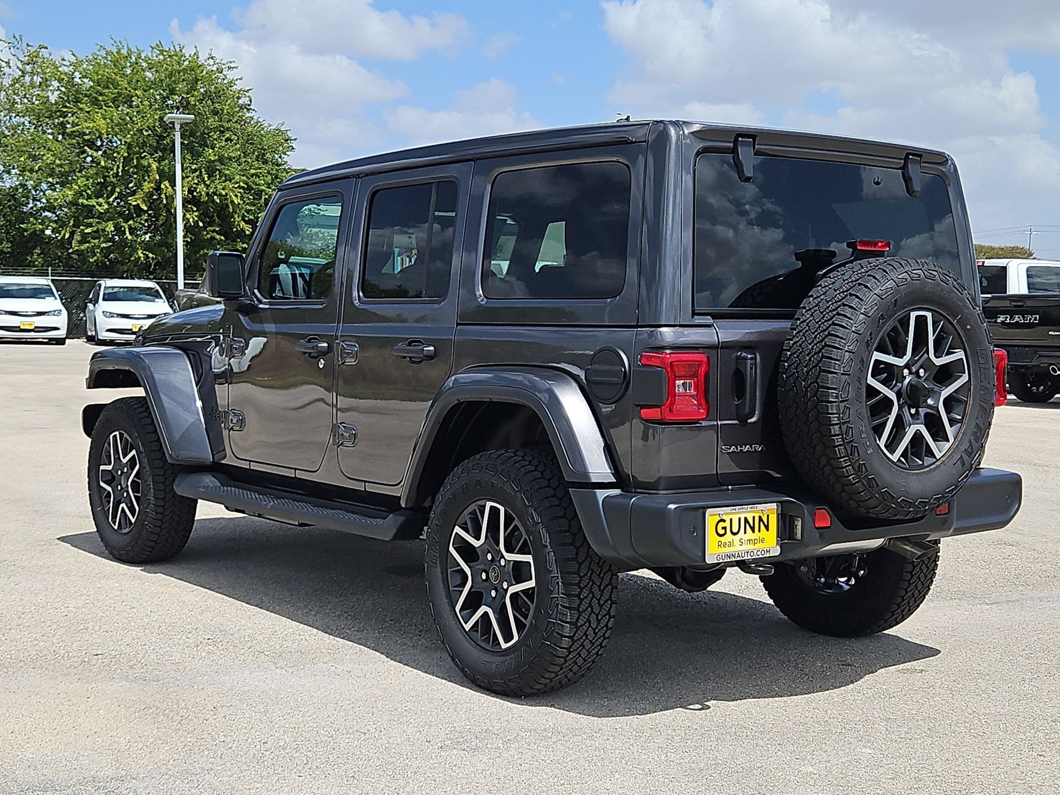 New 2027 Jeep Wrangler Unlimited Sahara AWD/4WD image 5