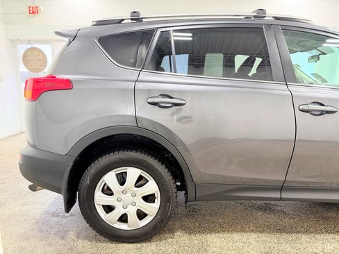 Used 2013 Toyota RAV4 LE image 8