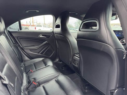 Used 2014 Mercedes-Benz CLA 250 4MATIC image 28
