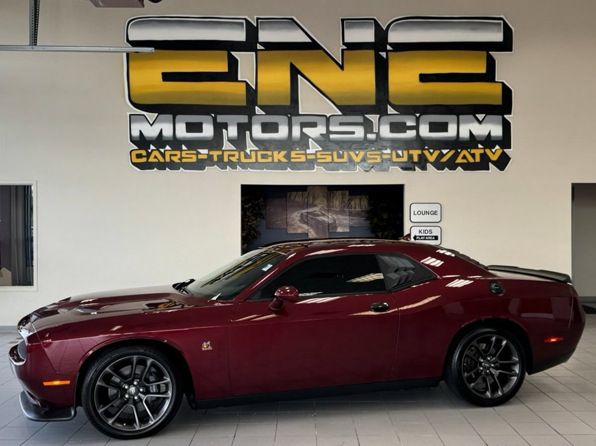 Used 2021 Dodge Challenger R/T Scat Pack w/ Driver Convenience Group RWD image 56
