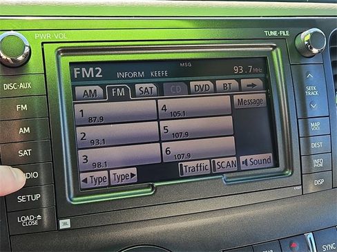 Used 2011 Toyota Sienna XLE image 25