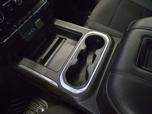 Used 2021 Chevrolet Silverado 1500 RST image 21