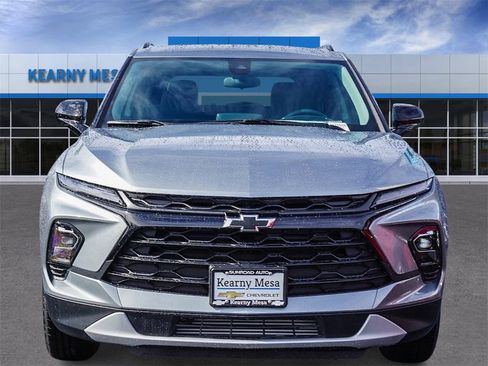 New 2026 Chevrolet Blazer LT image 2