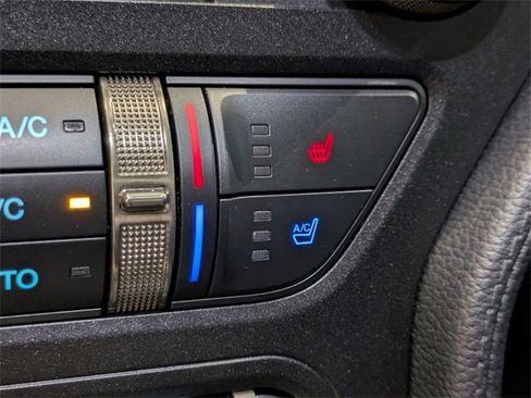 Used 2018 Ford Mustang Shelby GT350 w/ Convenience Package image 27