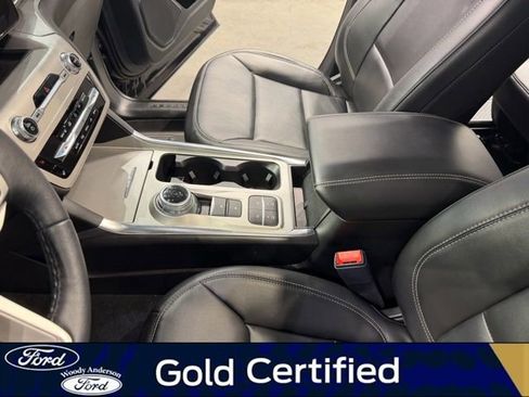 Certified 2024 Ford Explorer XLT w/ Equipment Group 202A image 18