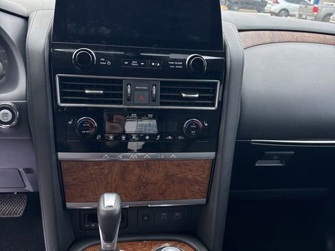 Used 2024 Nissan Armada SL w/ Captain's Chairs Package image 15