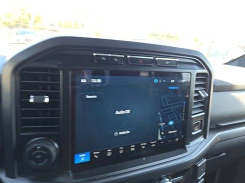 Used 2024 Ford F150 XLT w/ XLT Black Appearance Package RWD image 14